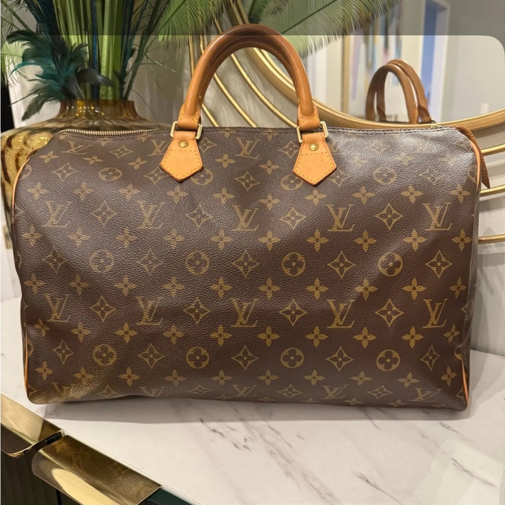 Louis Vuitton Monogram Speedy 40